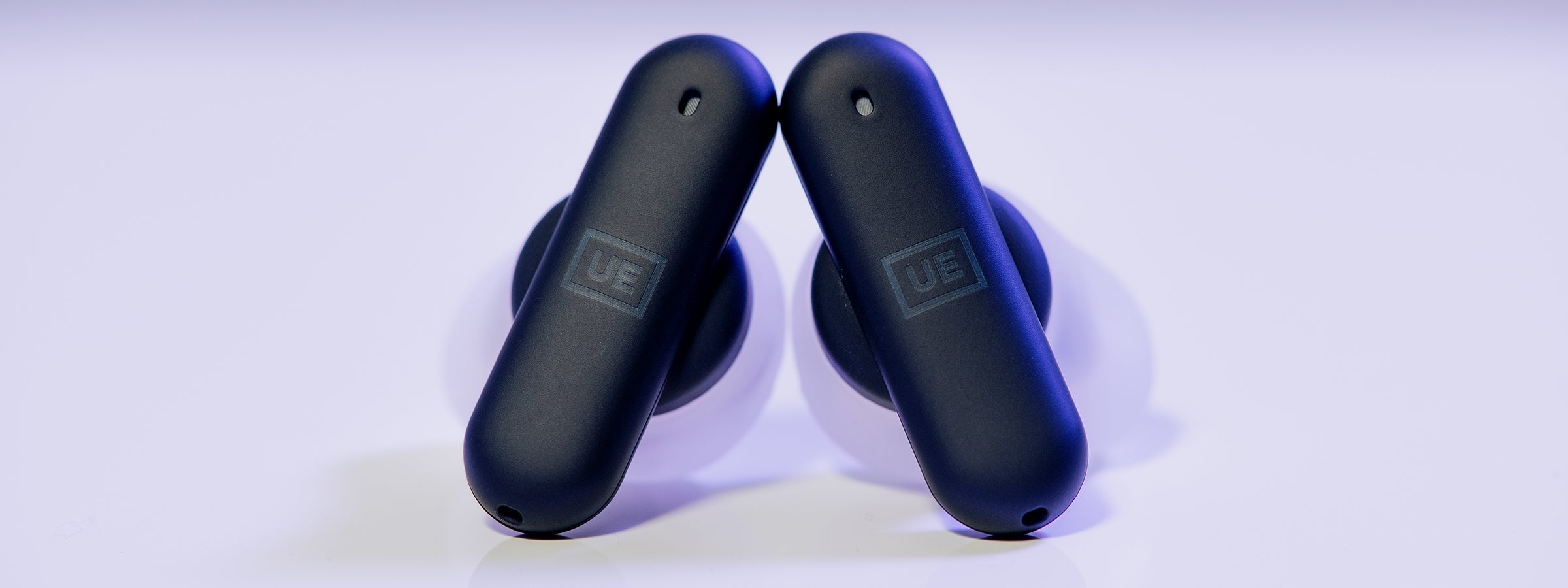 Custom-Fitted Earbuds in 60 Seconds? Yes, Really.